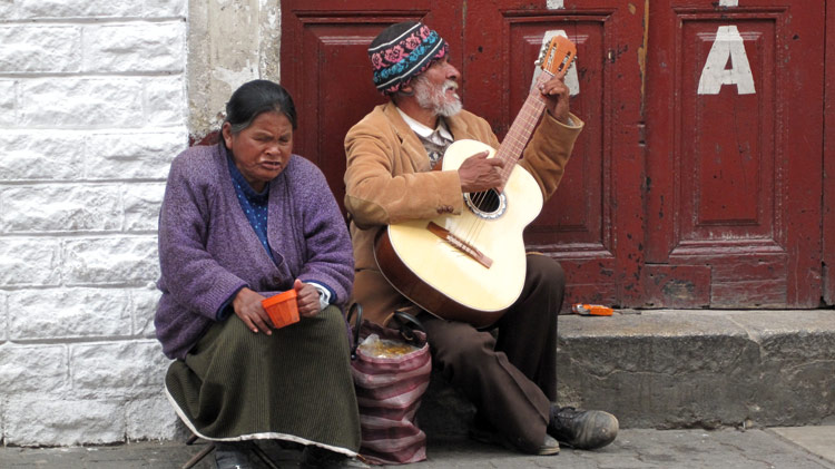 Street musicians in La Paz
